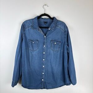 Torrid Womens Plus 2X Button Shirt Blouse Top Chambray Long Sleeve Blue